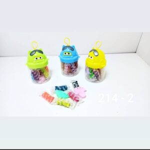 12 علبة صلصال للأطفال – تصميم دمية على الغطاء مع معلاق – 6 ألوان وقطاعات (موديل 214-2)