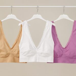 صدريات نسائية أنيقة مع لمسة دانتيل فاخرة، مريحة وناعمة على البشرة، ومقاس فري سايز يناسب الجميع.