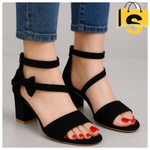 كعب نسائي أنيق بربطة جانبية – أسود