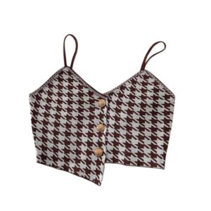 بادي شبابي شتوي ستايل كلاسيك عصري بنقشة كارو أنيقة مع أزرار ذهبية تعطي لمسة فخامة